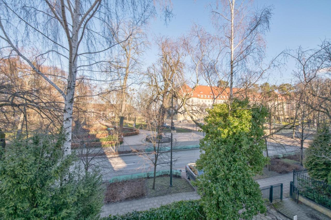 Dom & House - Apartamenty Kamienica Sopocka 150 Metrow Od Plazy Sopot Ngoại thất bức ảnh