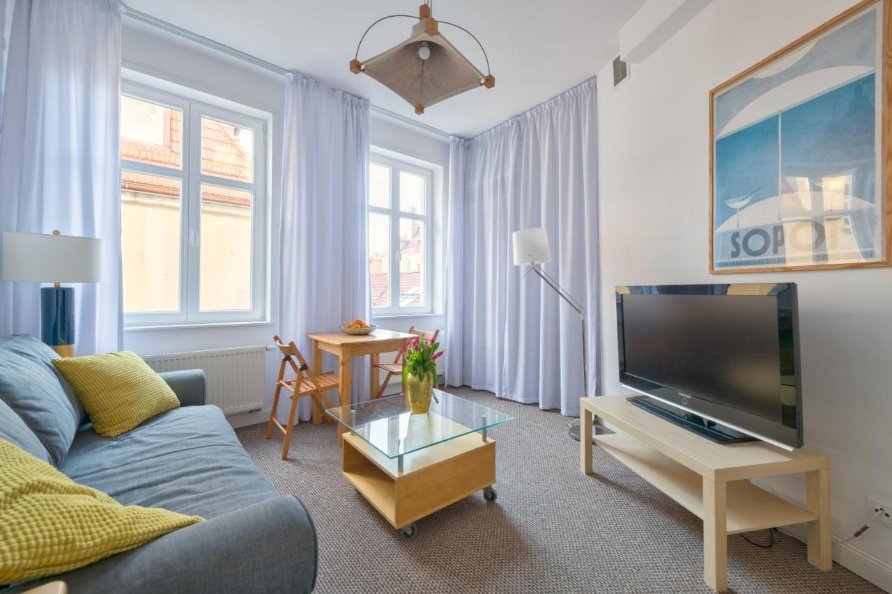 Dom & House - Apartamenty Kamienica Sopocka 150 Metrow Od Plazy Sopot Ngoại thất bức ảnh